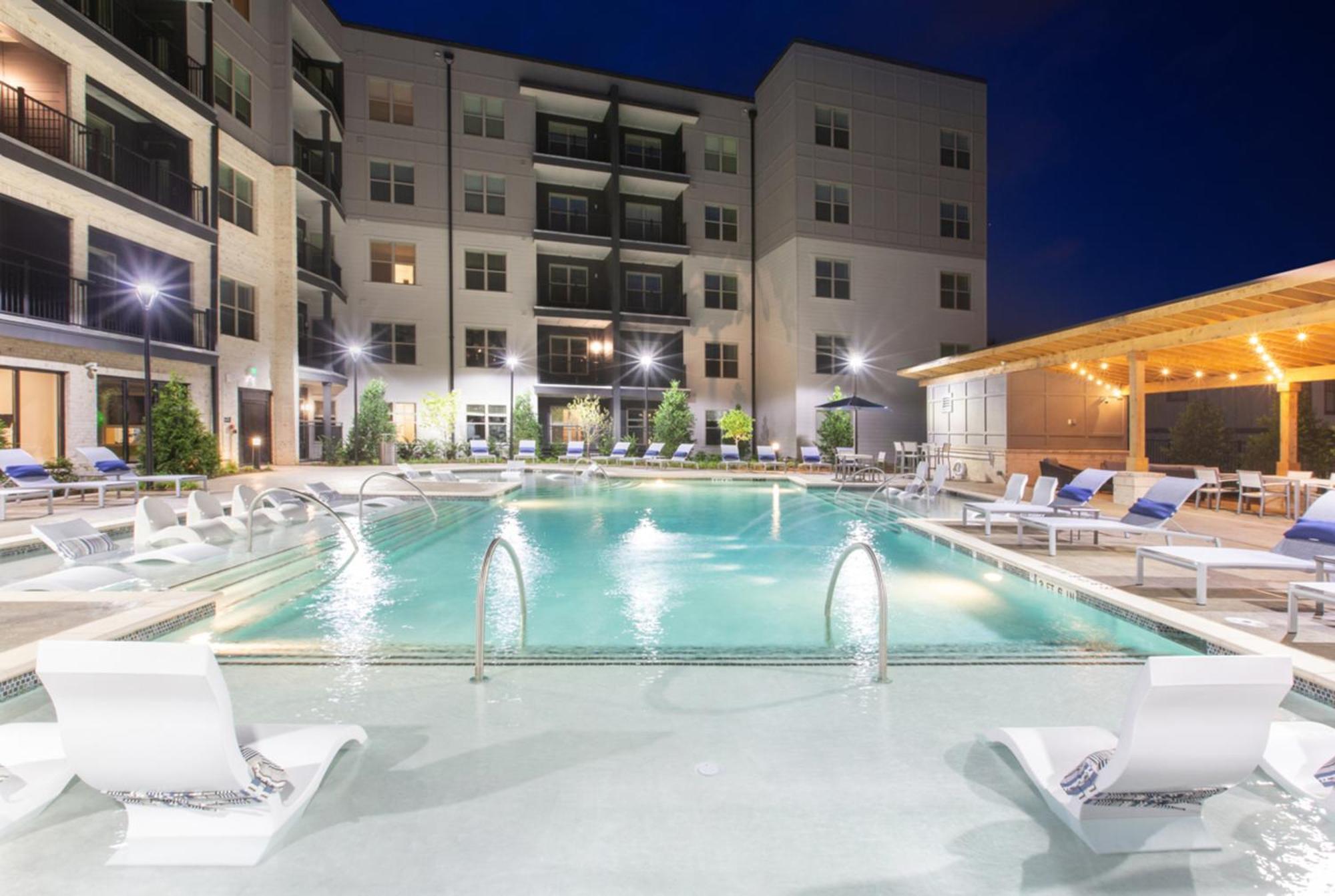 Luxury 2br
